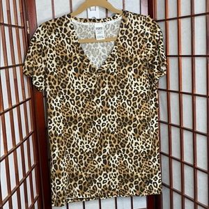 Victoria’s Secret PINK cheetah print t shirt